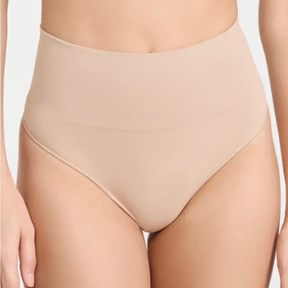 SPANX Ecocare Seamless Shaping Thong